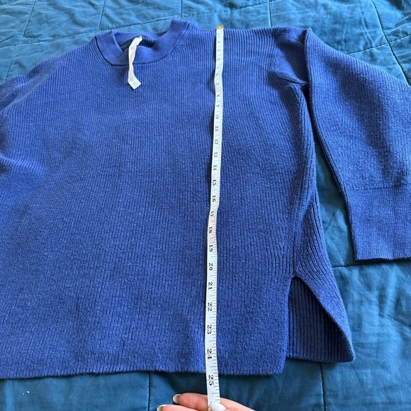 Lululemon Merino Wool Blend Ribbed Crewneck Sweater Size 10 - Picture 9 of 11